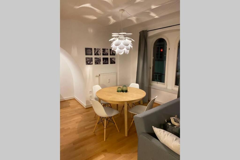City Apartment Apartment *